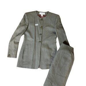 Rena Rowan skirt suit 6